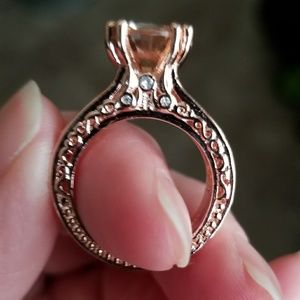 Vintage Round Cut Rose Gold Cubic Zirc. Size 7